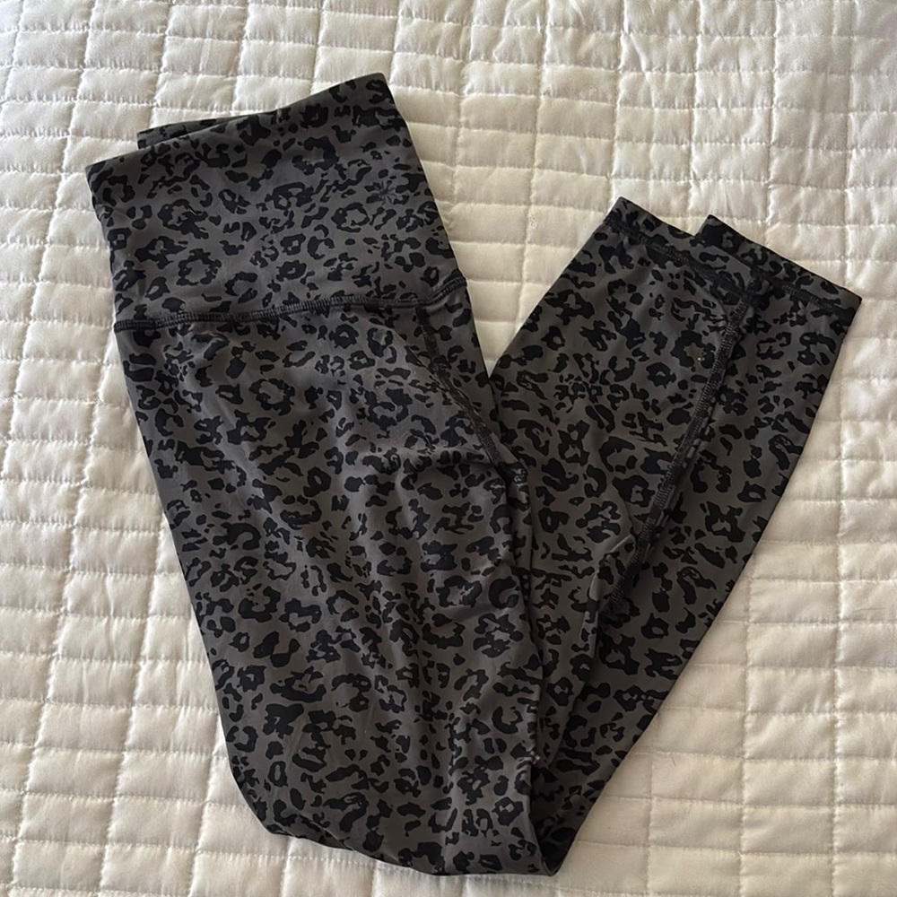 Athleta gray Leopard Print Leggings